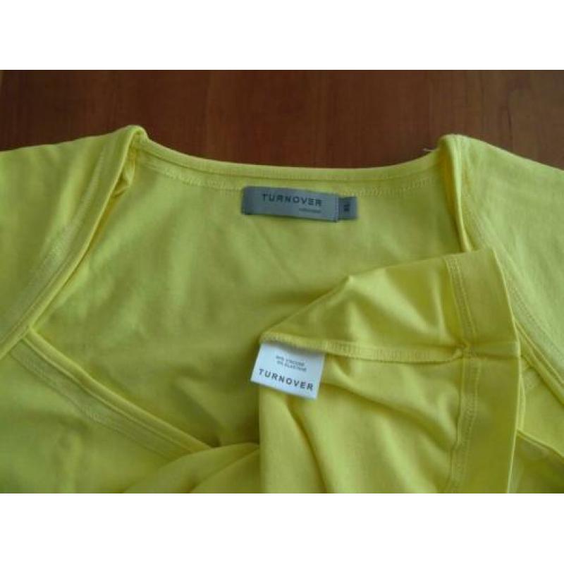 TURNOVER Knal geel shirt met lage hals