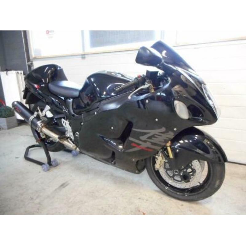 Suzuki GSX-R 1300 Hayabusa ZWART weinig km netjes!