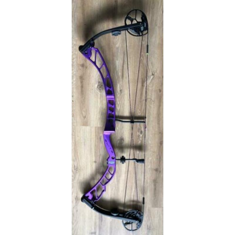 Elite Victory 37 compound boog