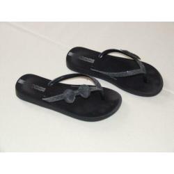 mooie teenslippers IPANAMA maat 31