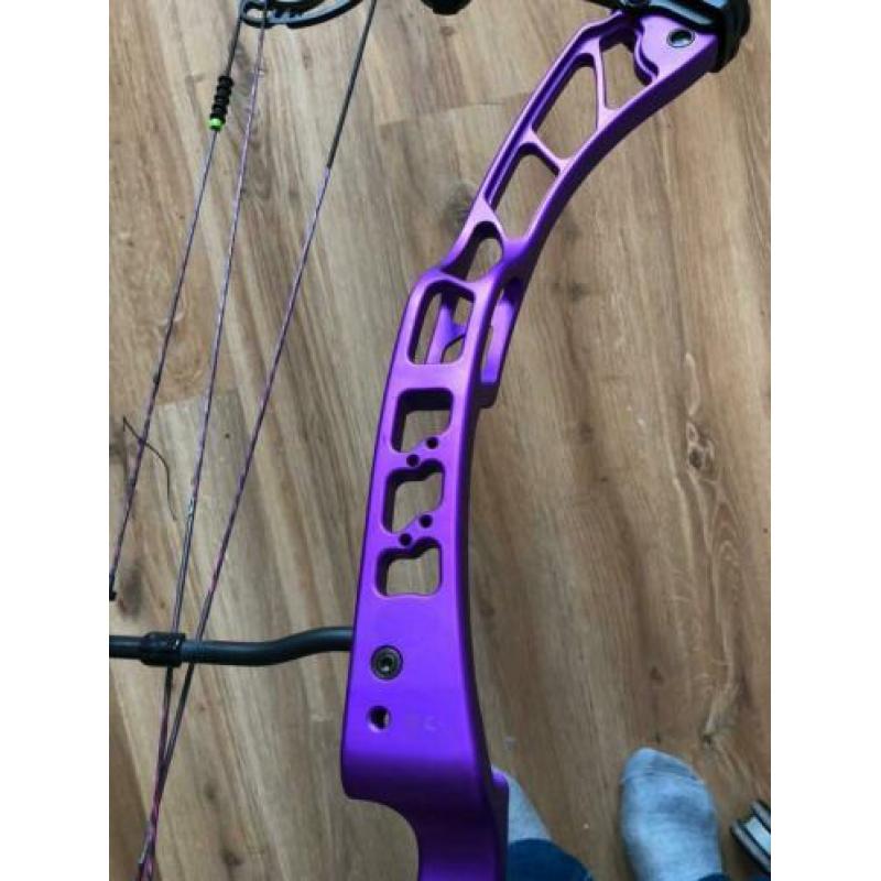 Elite Victory 37 compound boog