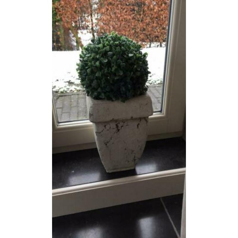 Bloempotten 27 cm hoogte 2 stuks