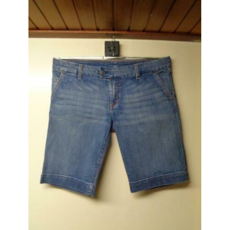 Citizens of Humanity bermuda jeans