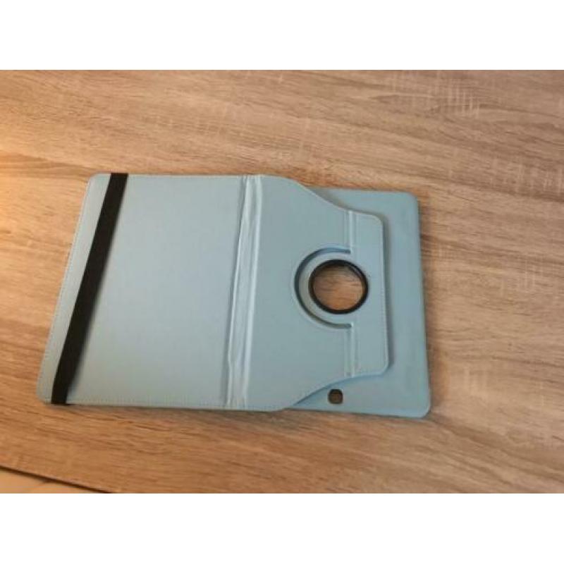Witte samsung galaxy tab s2, 32 gb, met hoes, doos en lader