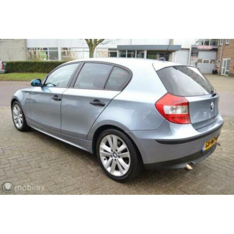 BMW 1-serie - 118d High Executive Clima, Stoel Verwarming, T