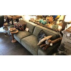Stoere stevige 3 zitter in de mooie Adore stof kleur Hunter