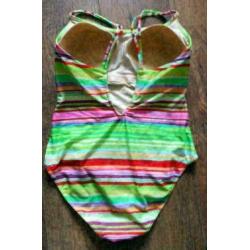 LIDEA regenboog badpak met voorgevormde B cup mt 44