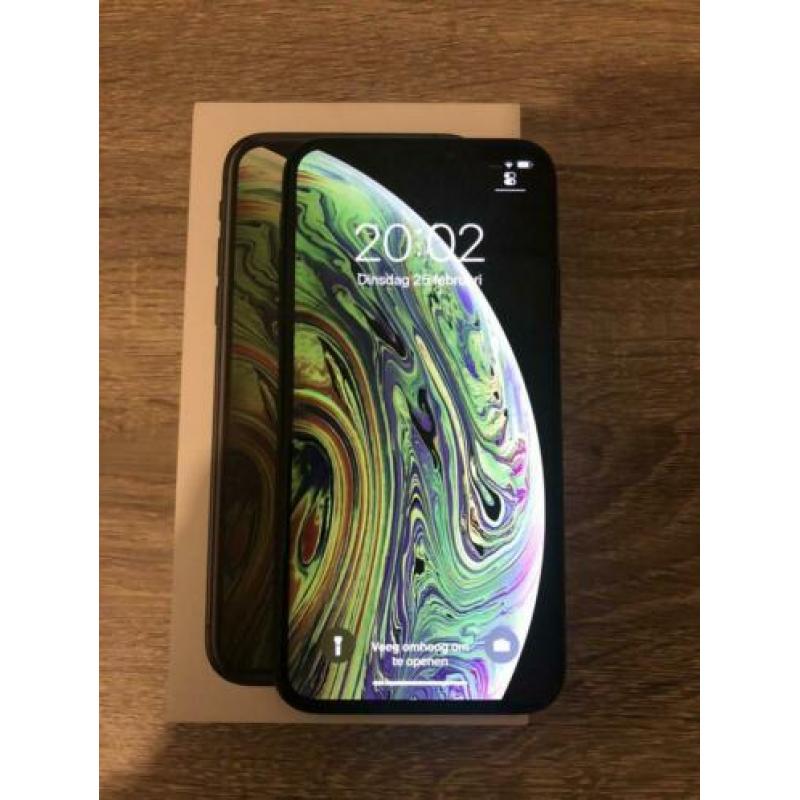 Apple iPhone XS