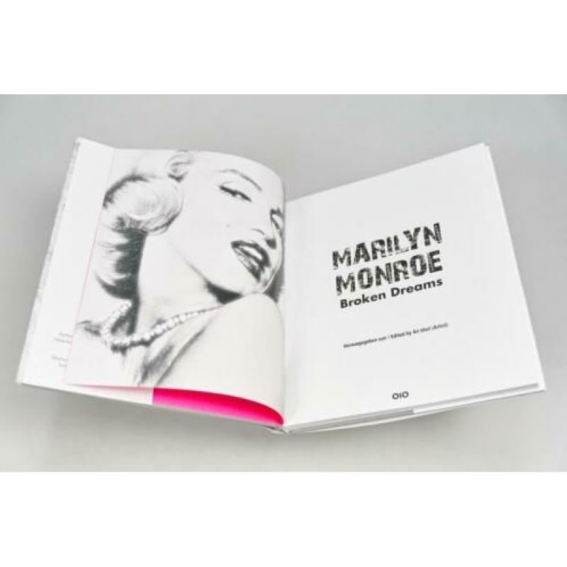 An Idiot - Marilyn Monroe - Broken Dream