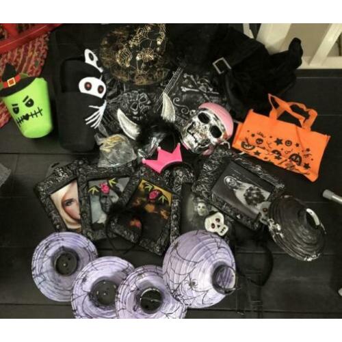 Pakket items Griezel Feestje in Halloween stijl kinderfeest