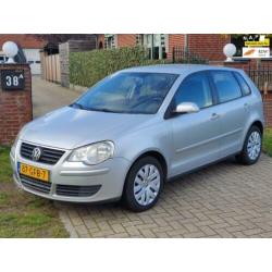 Volkswagen Polo 1.4-16V Comfortline