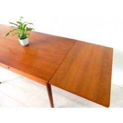 XXL retro vintage eettafel tafel jaren 60 stijl deens