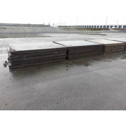 Stelconplaten 2,05 bij 2,45. Met hoeklijn. 10 stuks.