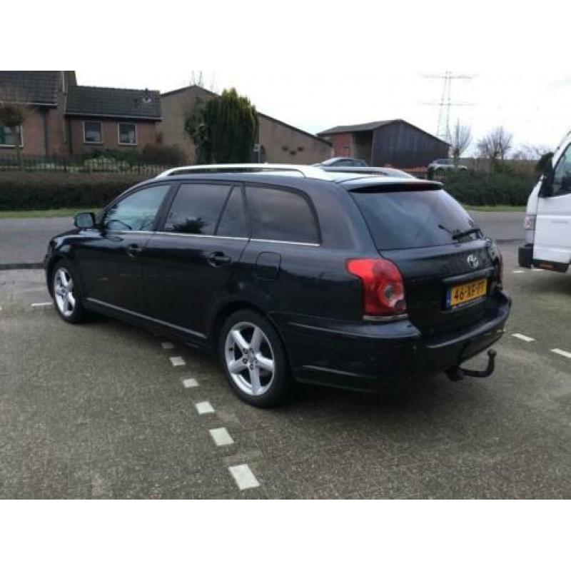 Toyota Avensis 2.2 D-4d Wagon 2007 navi leder