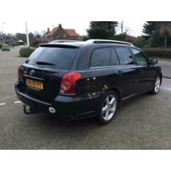 Toyota Avensis 2.2 D-4d Wagon 2007 navi leder