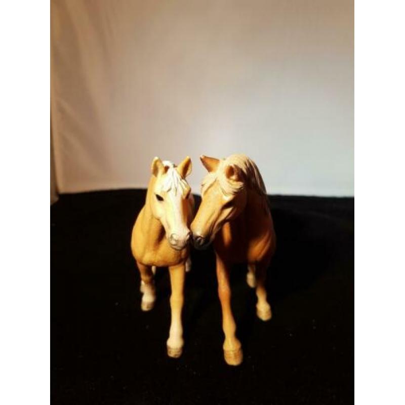 schleich paarden