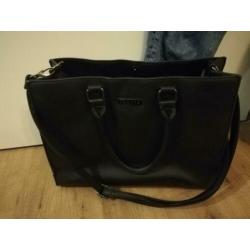 Invito hand/schouder tas zwart