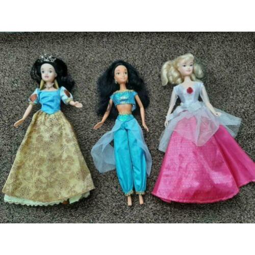 3 Disney barbie prinsessen. sneeuwwitje, Jasmine,
