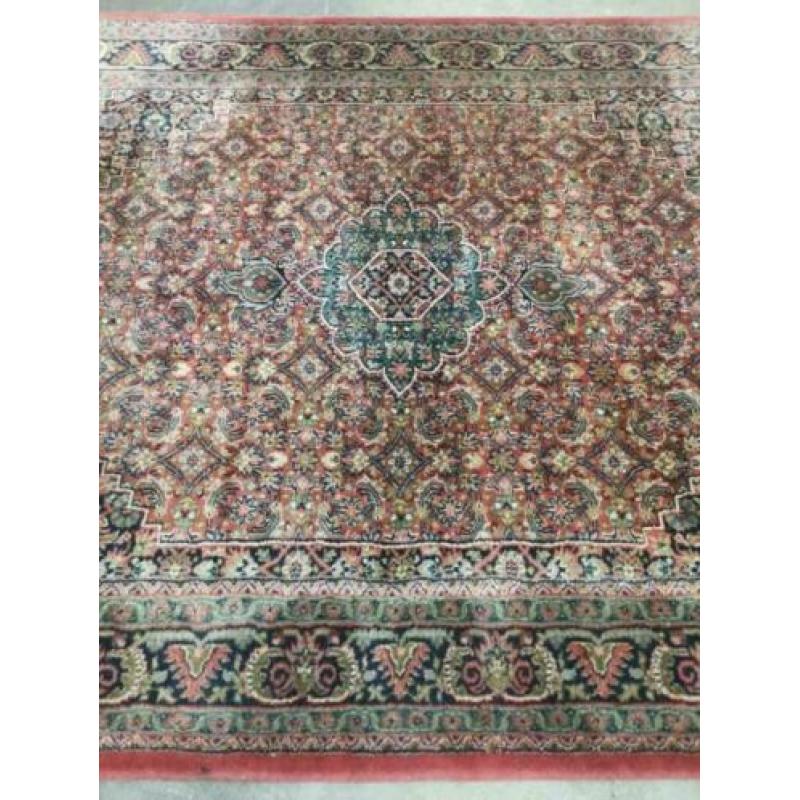 Handgeknoopt indo tapijt roze turquoise oosters wol 137x197
