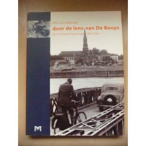 Door de lens van de Booys door P.R.A. Iddekinge