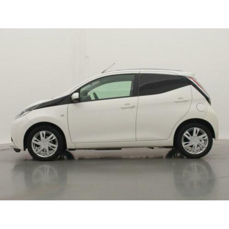 Toyota Aygo 1.0 VVT-i X-Wave | Lichtmetalen velgen | Origine