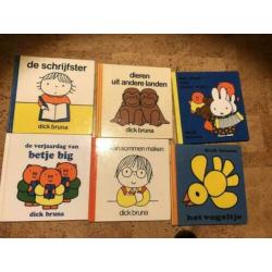 34 boekjes Dick Bruna, Nijntje, Betje Big, Boris, Barbara,