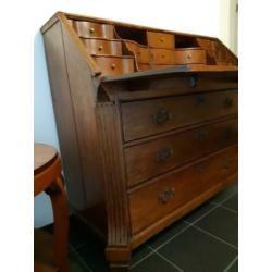 Secretaire