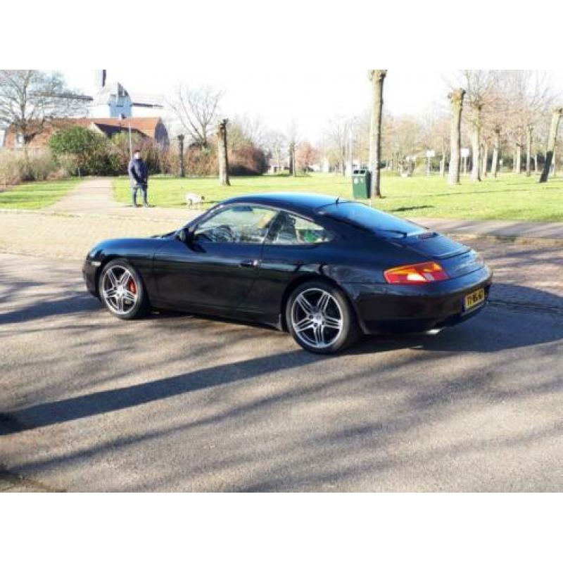 Porsche 911 3.4 Carrera Coupe 1998 Zwart