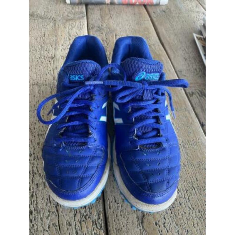 ASICS 35 hockeyschoen