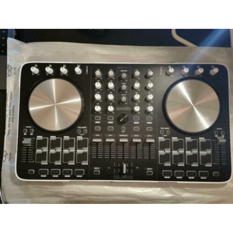 Reloop Beatmix 4