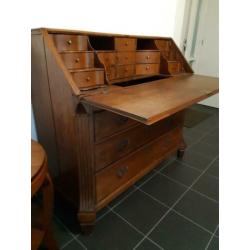 Secretaire