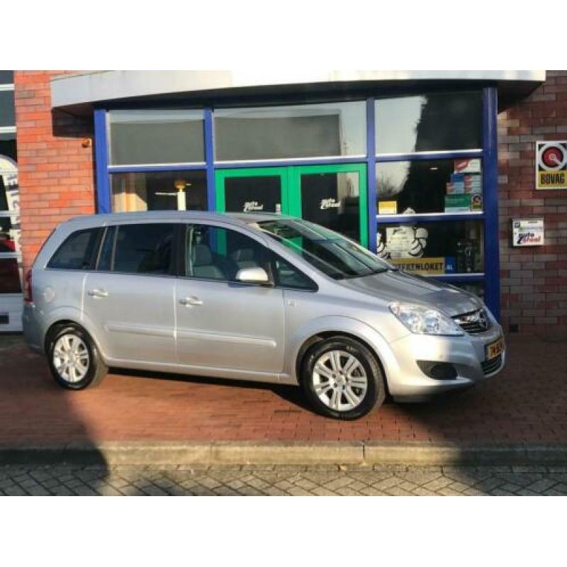 Opel Zafira 2.2 Cosmo navigatie Automaat Top Staat!
