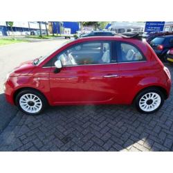 Fiat 500 C 1.2 Easy Color Therapy Cabrio softtop.