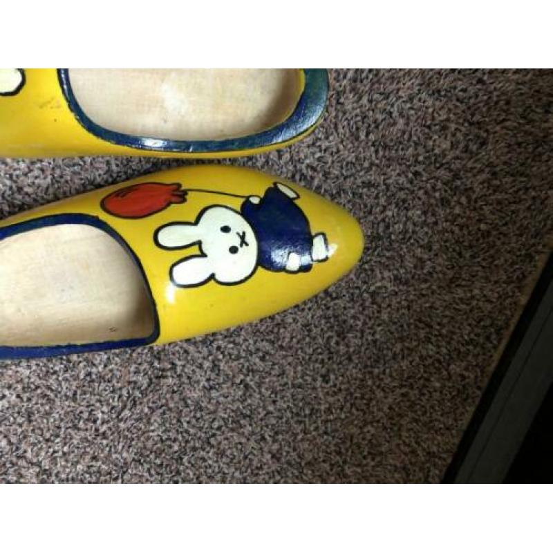 Nijntje houten klompjes