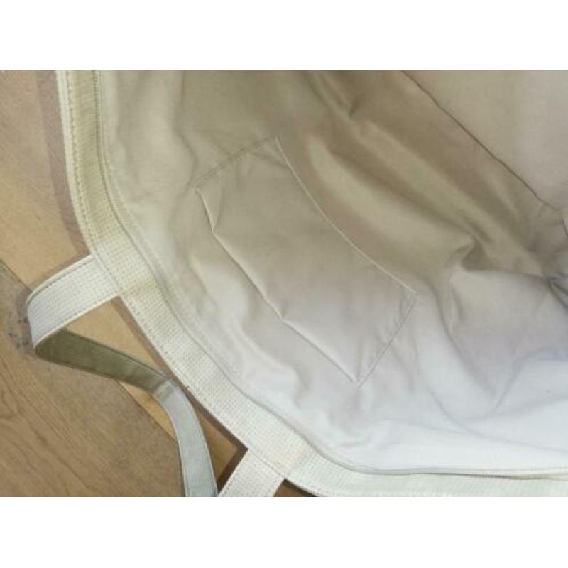 Nieuwe crème kleurige shopper van Zebra .