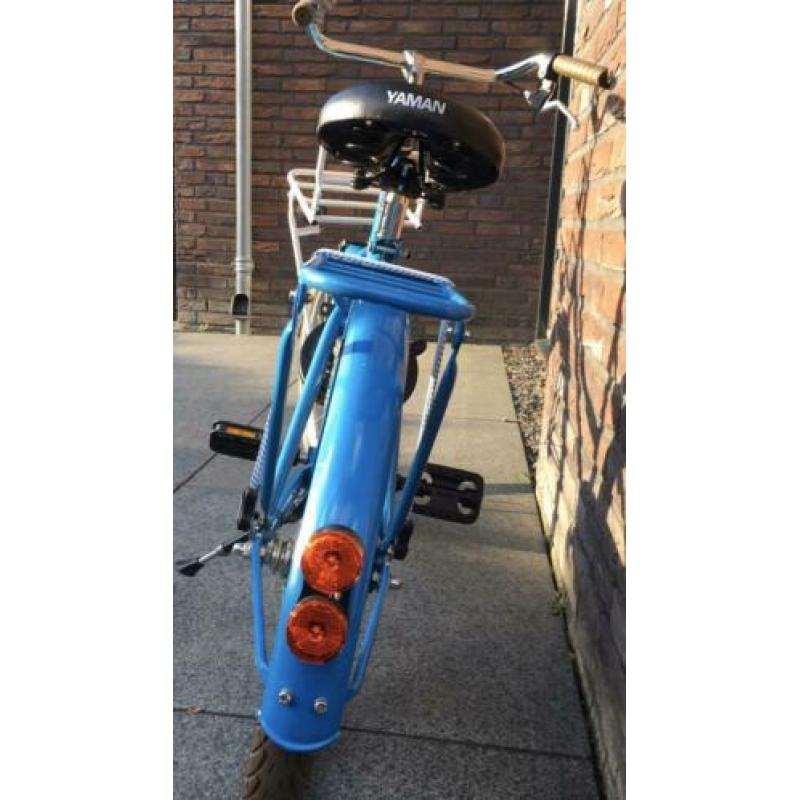 Hele nette blauwe Alpina Cargo 22 inch meisjesfiets