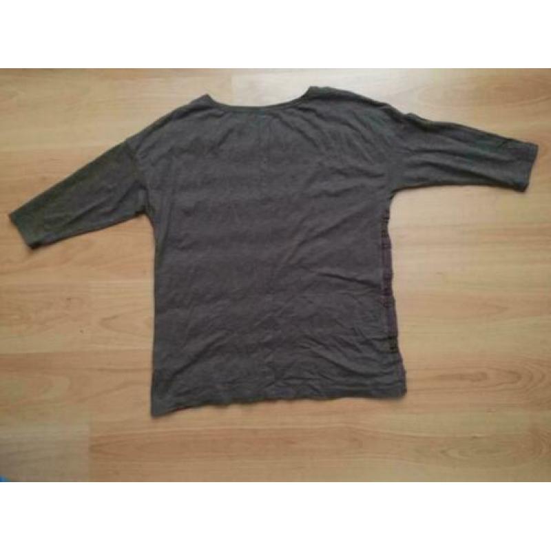 Taupebruin longsleeve met brorderie 3/4 mouwen mt L EDC