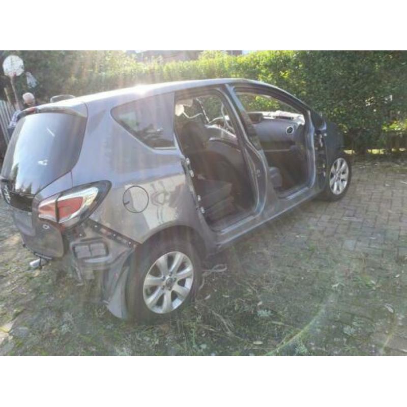 Opel meriva 2017 1.4 turbo