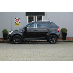 Suzuki Ignis 1.2 AllGrip Select 4X4 Navigatie ruim € 2.500,-