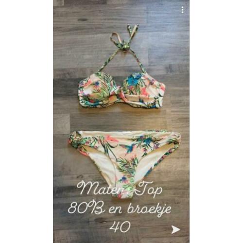 Bikini van H&M. Top 80B en broekje maat 40. NIEUW.