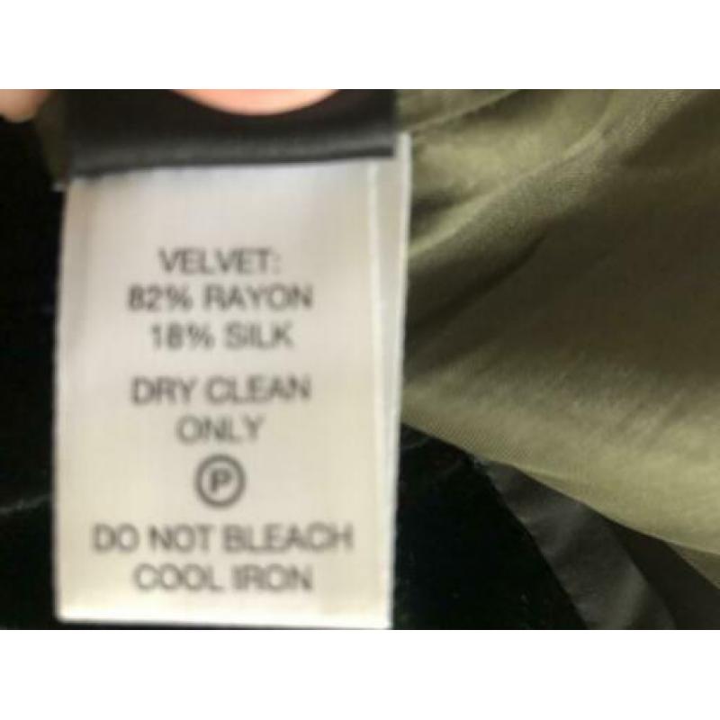 Prachtige rok velour met zijde. Merk: Helen David