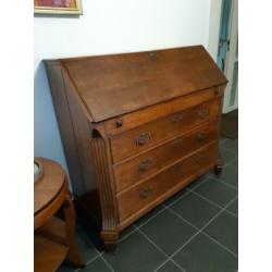 Secretaire
