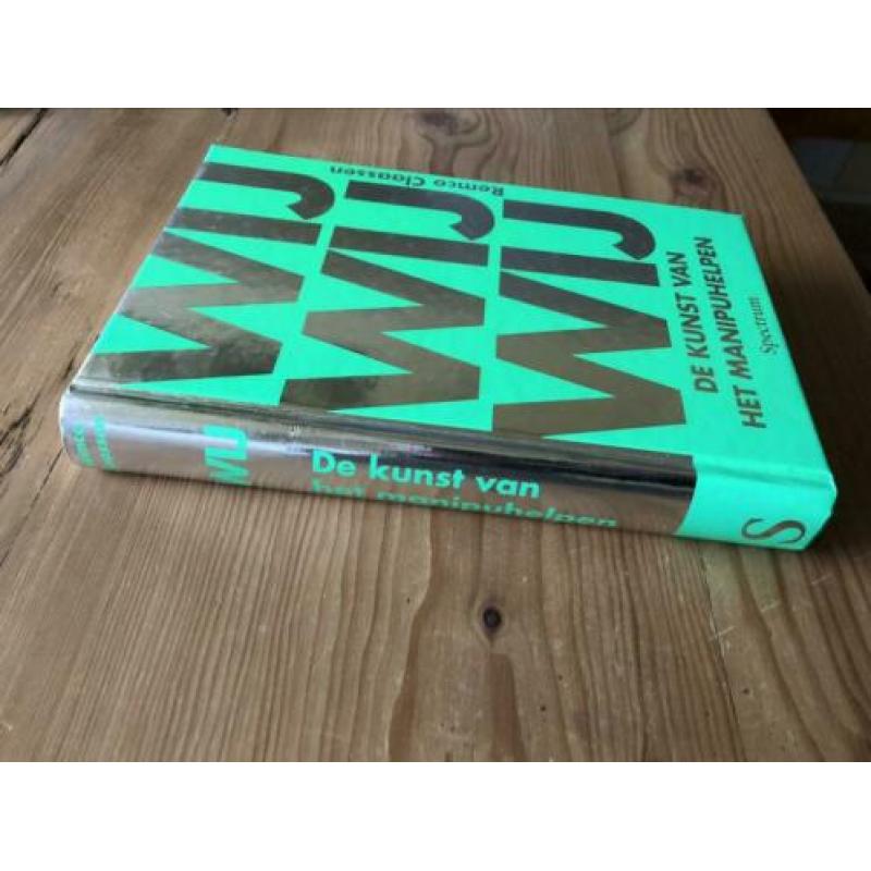 Wij,de kunst van het manipulhelpen-Remco Claassen