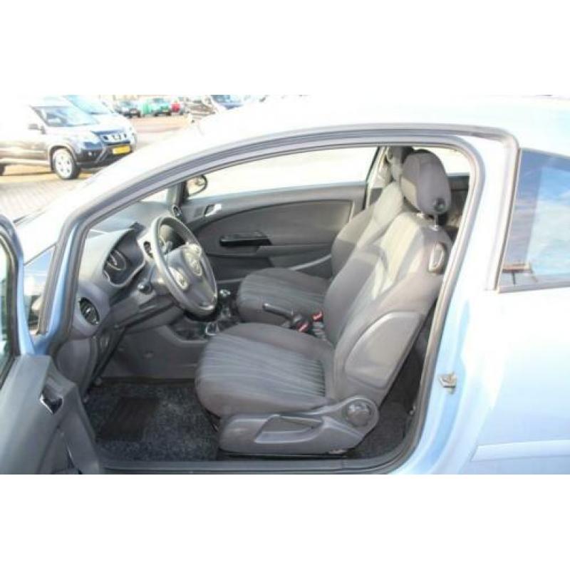 Opel Corsa 1.2-16V Business airco, radio cd speler, elektris