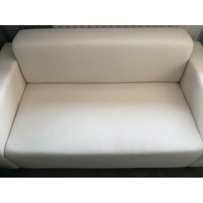 Zo goed als nieuwe witte Ikea 2-zits bank
