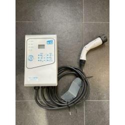 ICU compact met vast snoer 3,7 kw type 2 plug & Charge