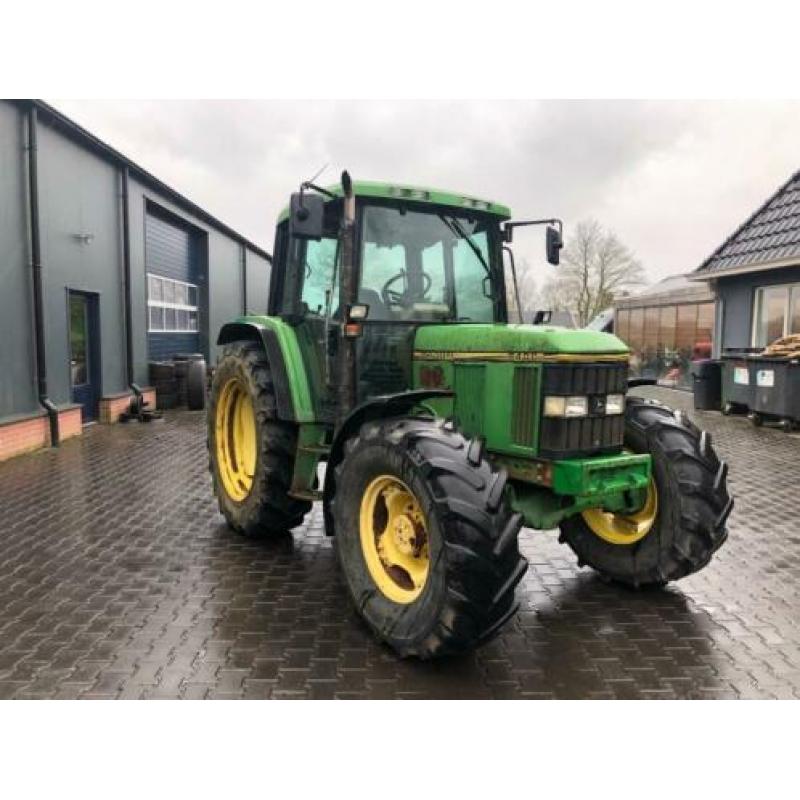 John deere 6400