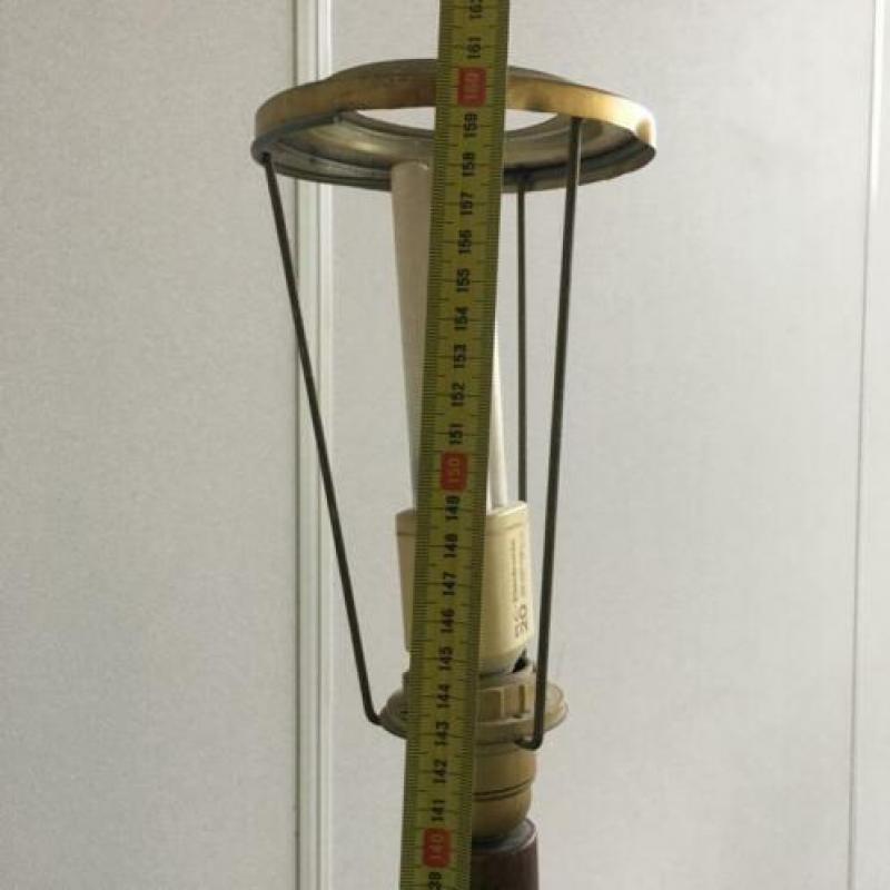 Mahonie en eiken lampvoet plus lampenkappen