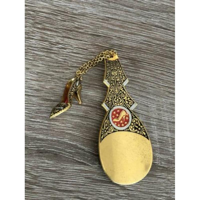 Kleine Spaanse hanger schoenlepel Toledo met hakschoentje