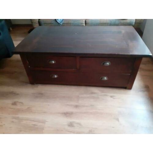 Koloniale salontafel en meer meubels (ook los te koop)